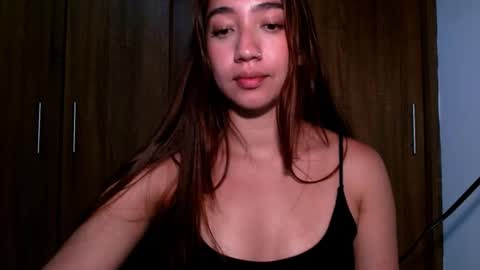 leanaalhub online show from September 19, 2025, 3:41 am