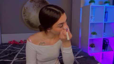 Sophie online show from March 23, 2026, 7:07 pm