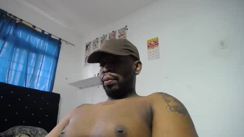 Latino hot online show from May 11, 2026, 6:38 pm