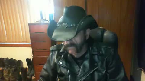 leathergreaser online show from May 29, 2026, 8:51 pm