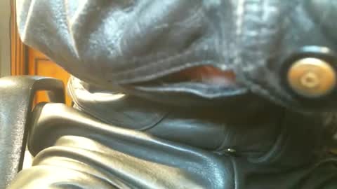 Snapshot of leathermotocross001 chatting on May 18, 2026, 2:23 pm Leathermotocross online show from May 18, 2026, 2:23 pm