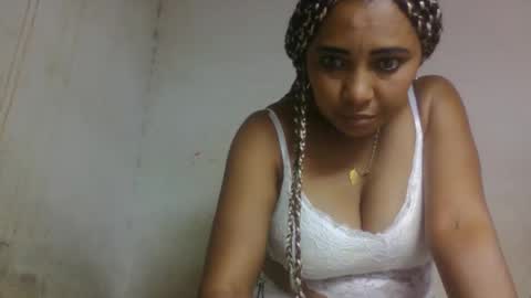 Snapshot of leatiana chatting on February 9, 2026, 6:56 pm leatiana online show from February 9, 2026, 6:56 pm