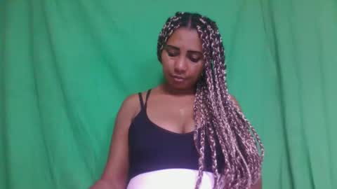 Snapshot of leatiana chatting on February 15, 2026, 11:19 am leatiana online show from February 15, 2026, 11:19 am