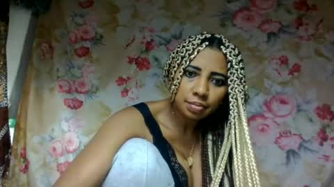 Snapshot of leatianaa chatting on June 11, 2026, 7:45 pm leatianaa online show from June 11, 2026, 7:45 pm