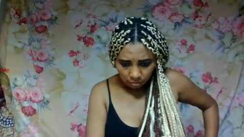 Snapshot of leatianaa chatting on June 15, 2026, 5:37 pm leatianaa online show from June 15, 2026, 5:37 pm