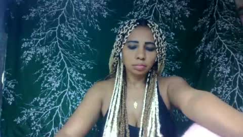 Snapshot of leatianaa chatting on June 23, 2026, 1:42 pm leatianaa online show from June 23, 2026, 1:42 pm