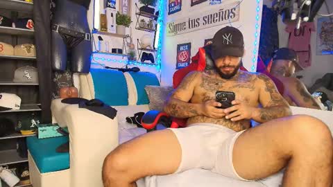 leenar_key online show from March 14, 2026, 1:34 am