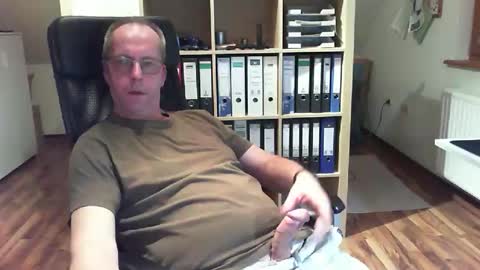 Dave online show from December 19, 2025, 12:28 am