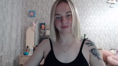 leggywily25 online show from March 12, 2025, 3:29 pm