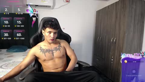 Snapshot of lei_77 chatting on December 30, 2024, 10:12 pm  Lei  online show from December 30, 2024, 10:12 pm