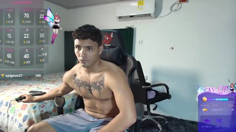 Snapshot of lei_77 chatting on January 16, 2025, 12:12 am  Lei  online show from January 16, 2025, 12:12 am