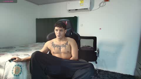 Snapshot of lei_77 chatting on January 23, 2025, 11:15 pm  Lei  online show from January 23, 2025, 11:15 pm