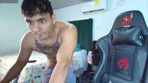 Snapshot of lei_77 chatting on February 13, 2025, 7:21 pm  Lei  online show from February 13, 2025, 7:21 pm