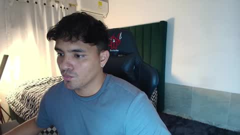 Snapshot of lei_77 chatting on October 25, 2025, 10:15 pm  Lei  online show from October 25, 2025, 10:15 pm