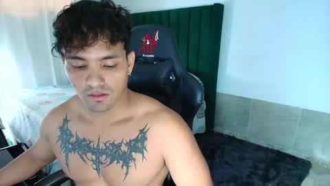  Lei  online show from April 18, 2026, 10:21 pm