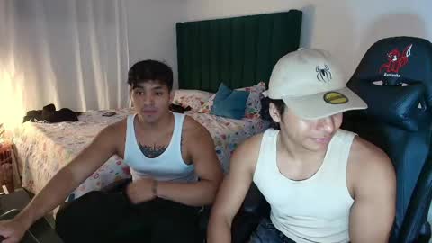Snapshot of lei_77 chatting on May 17, 2026, 3:37 am Lei online show from May 17, 2026, 3:37 am