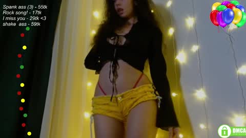 hey Im Leia and I love rock  online show from February 28, 2025, 6:41 pm