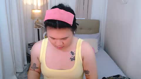 Cailey online show from November 30, 2025, 10:03 pm