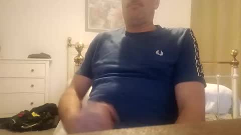 leightimmins001 online show from December 1, 2025, 8:58 pm