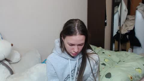 Snapshot of leila_bambi chatting on January 24, 2025, 7:39 pm leila_bambi online show from January 24, 2025, 7:39 pm