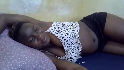 leilah_cute19 online show from March 16, 2026, 5:44 am