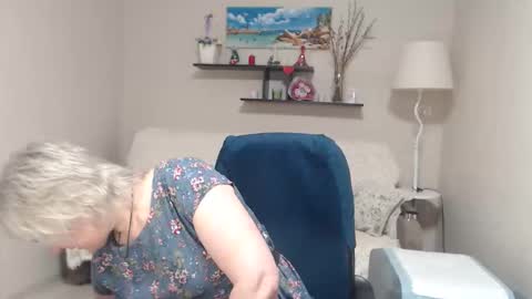 Leila Kinky online show from March 13, 2026, 4:52 am