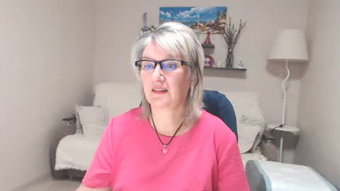 Leila Kinky online show from July 12, 2026, 4:25 am
