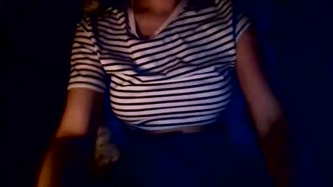 LeilaMeow97 online show from September 26, 2025, 9:52 pm