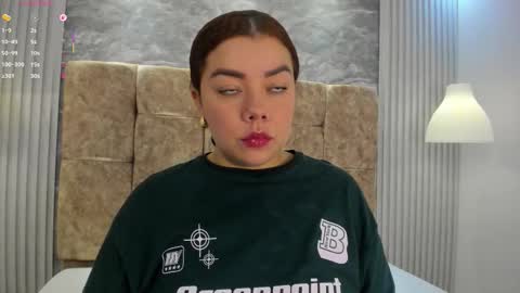 leilapons online show from January 17, 2026, 6:33 pm