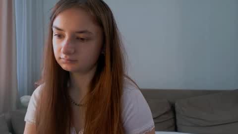 Snapshot of lelia_vibe chatting on June 10, 2026, 2:12 am Lelia online show from June 10, 2026, 2:12 am