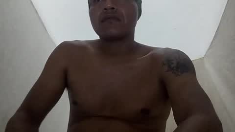 Snapshot of len0n_ chatting on September 15, 2025, 7:52 am Lenon online show from September 15, 2025, 7:52 am