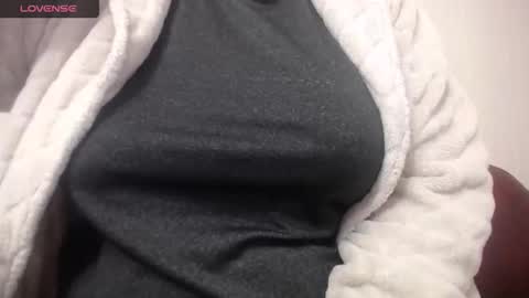 lenagolden online show from February 24, 2026, 5:16 am