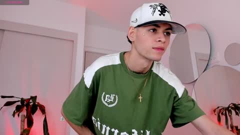 Lenner INDEPENDENT MODEL online show from January 20, 2025, 12:57 am