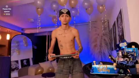 Lenner INDEPENDENT MODEL online show from July 14, 2026, 2:05 am