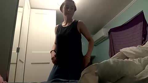 lenyajames9 online show from March 16, 2026, 8:18 am