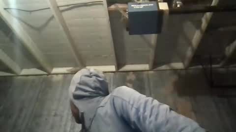 leo199984 online show from October 25, 2025, 3:47 am