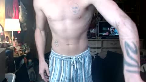 Snapshot of leo_allen chatting on July 24, 2026, 7:23 pm leo_allen online show from July 24, 2026, 7:23 pm