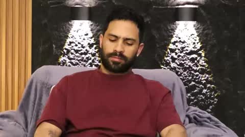 Leo  Diaz online show from February 24, 2026, 1:03 am