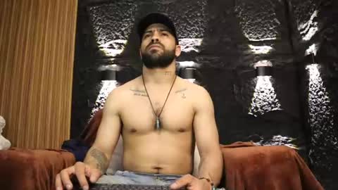 Snapshot of leo_diaz01 chatting on June 13, 2026, 2:09 am Leo Diaz online show from June 13, 2026, 2:09 am