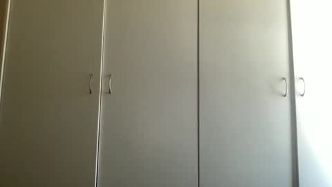 leoandy123 online show from January 7, 2026, 9:01 am