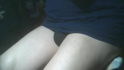 leobauo online show from April 10, 2026, 9:41 pm