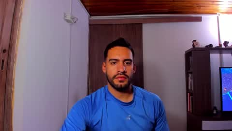 Leon Hart online show from January 24, 2025, 2:07 am