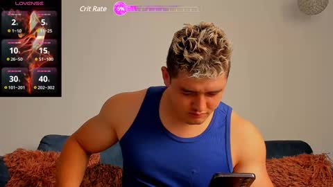 Leon Smoron online show from February 10, 2025, 12:39 pm