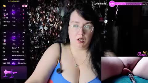 Leona Harrison online show from July 6, 2026, 11:18 pm