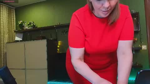 Leona tracie online show from March 20, 2026, 9:08 pm