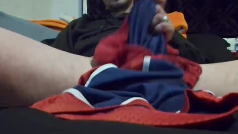 leonar0101 online show from January 26, 2025, 9:51 am