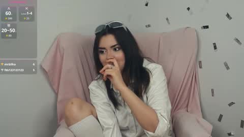 Snapshot of leonardarizk chatting on September 9, 2025, 9:14 pm Mia online show from September 9, 2025, 9:14 pm