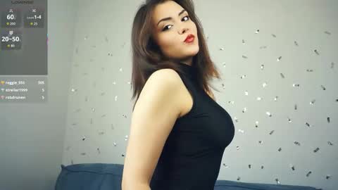 Snapshot of leonardarizk chatting on September 29, 2025, 9:36 am Mia online show from September 29, 2025, 9:36 am