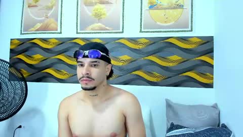 Snapshot of leonhotx chatting on April 16, 2026, 2:34 am Leon online show from April 16, 2026, 2:34 am