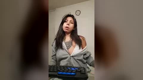 Snapshot of leonorfox chatting on July 5, 2026, 10:50 pm leonorfox online show from July 5, 2026, 10:50 pm
